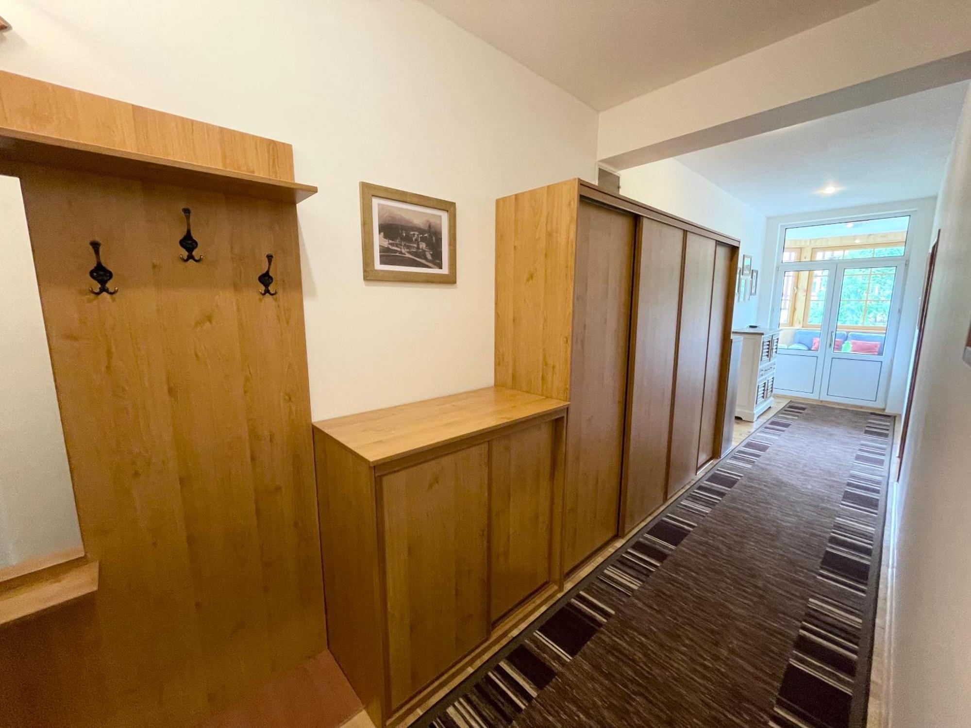Mudron - Stefanik Apartment